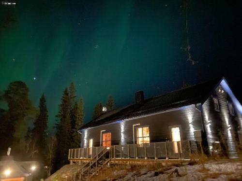 Parhus 8+8 bäddar Ski-in/out