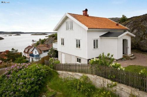 Underbar havsutsikt, nära bad