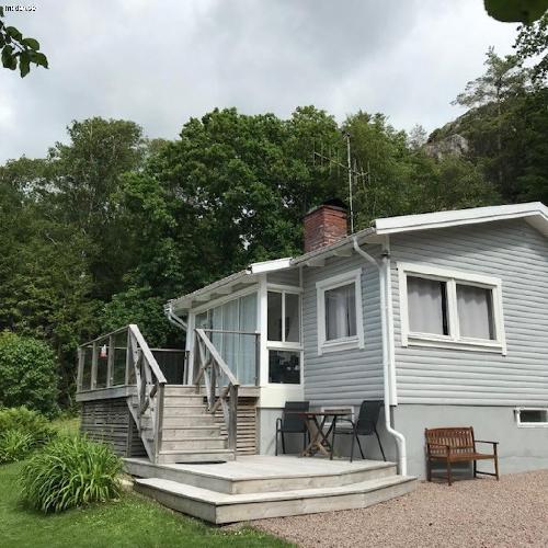  Mysig stuga m. båt Lysekil